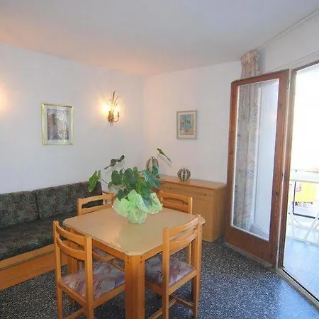 Estudios Zeus Aries Hotel